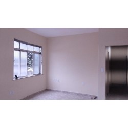 Vendo Apartamento c 4 quartos, Centro de Coelho da Rocha. Cod 764