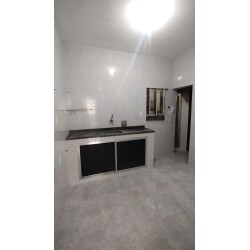 Vendo Apartamento c 4 quartos, Centro de Coelho da Rocha. Cod 764