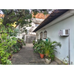 VENDO CASA, COM 3 QUARTOS, EM SÃO JOÃO DE MERITI - CÓD 765- R$ 500.000,00