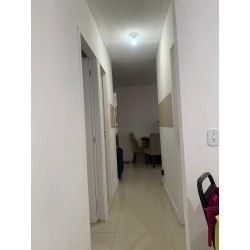 VENDO APTº 3 QUARTOS, C/ ÁREA DE SV, 1 VAGA,  COND PORTAL DO SOL. COD 528 R$ 240.000,00