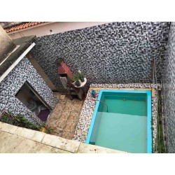 VENDO CASA COM 3 QUARTOS, PISCINA E TERRAÇO, GARAGEM EM COELHO DA ROCHA COD 736 - R$ 310.000,00