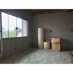 VENDO CASA COM 3 QUARTOS, PISCINA E TERRAÇO, GARAGEM EM COELHO DA ROCHA COD 736 - R$ 310.000,00